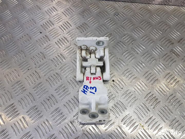 Петля двери распашной форд Transit 14