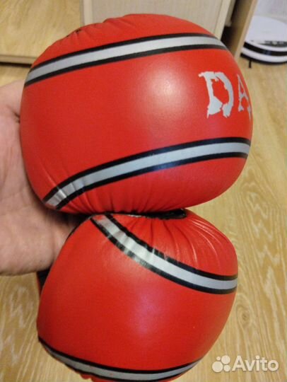 Боксерские перчатки 8 oz