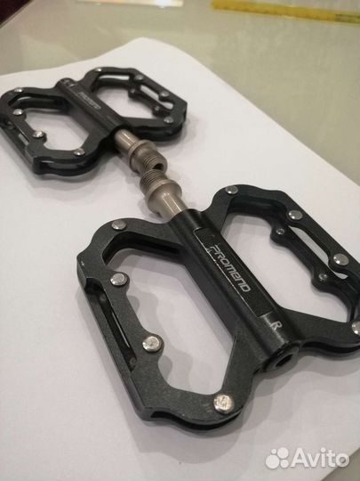 Педали для велосипеда