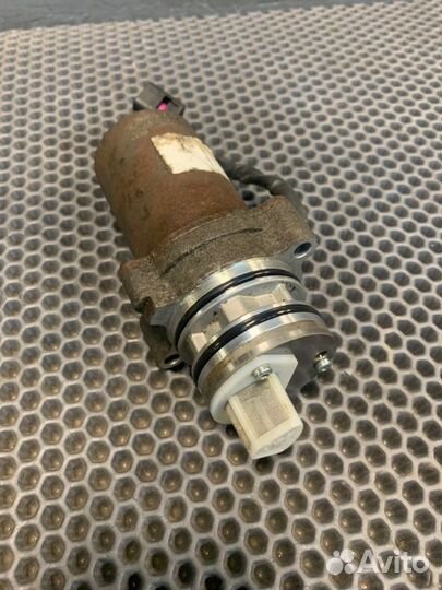 Насос муфты халдэкс Volvo Xc60 D5244T17 2.4