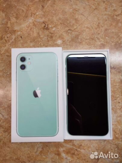 Телефон iPhone 11