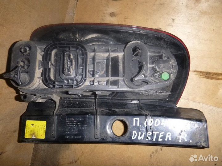 Фонарь задний правый renault duster 2012