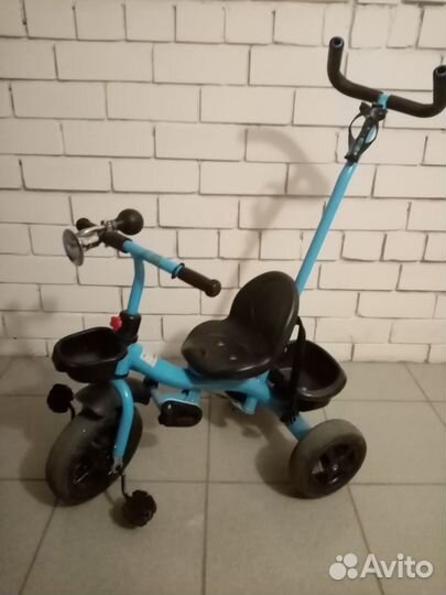 Детский трехколесный велосипед бу