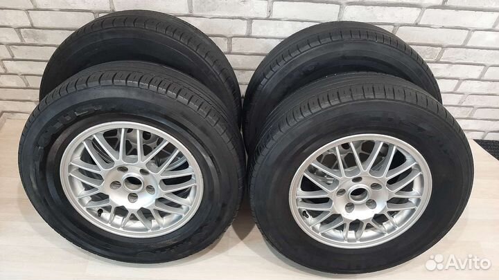 R16 Kumho Solus KH17 225/70, PCD 5x114.3 DIA 67.1