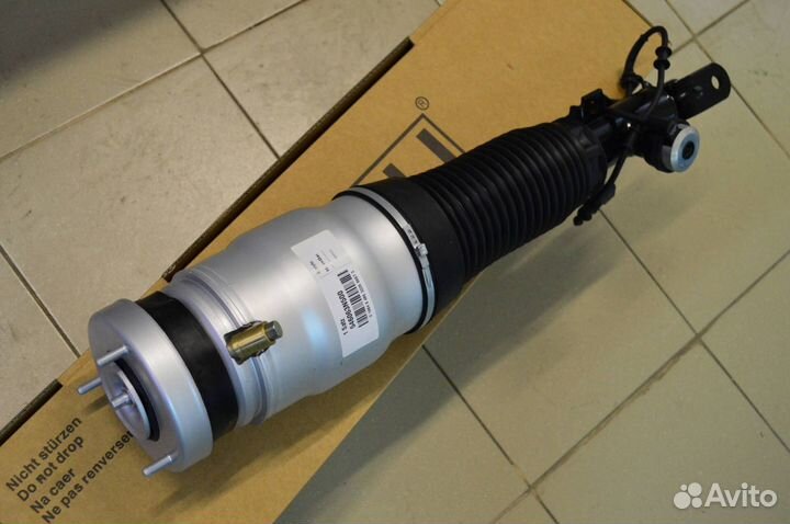 Пневмостойка передняя правая Hyundai Equus 2009