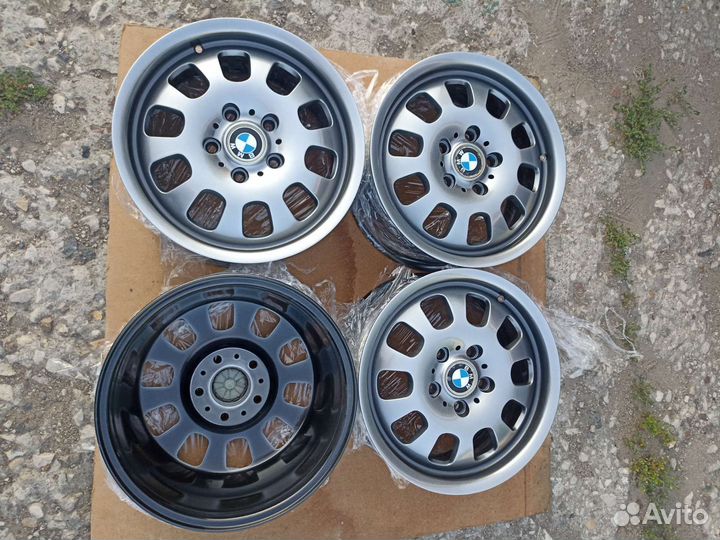 Оригинал BMW R16 кованые 5-120 как новые