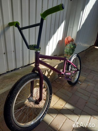 Трюковой велосипед bmx
