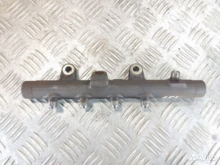 Рейка топливная рампа Renault Laguna 2008-2015