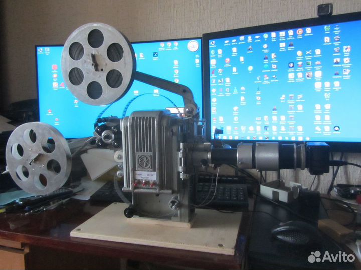 Кинопроекторы для оцифровки киноплёнок 8-16 мм