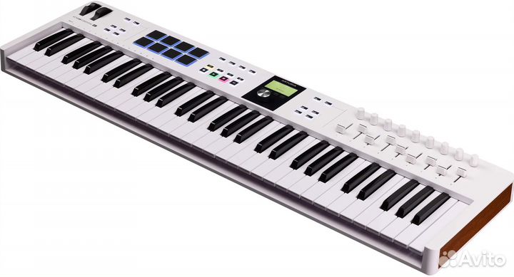 Midi клавиатура Arturia KeyLab Essential 49 MK3