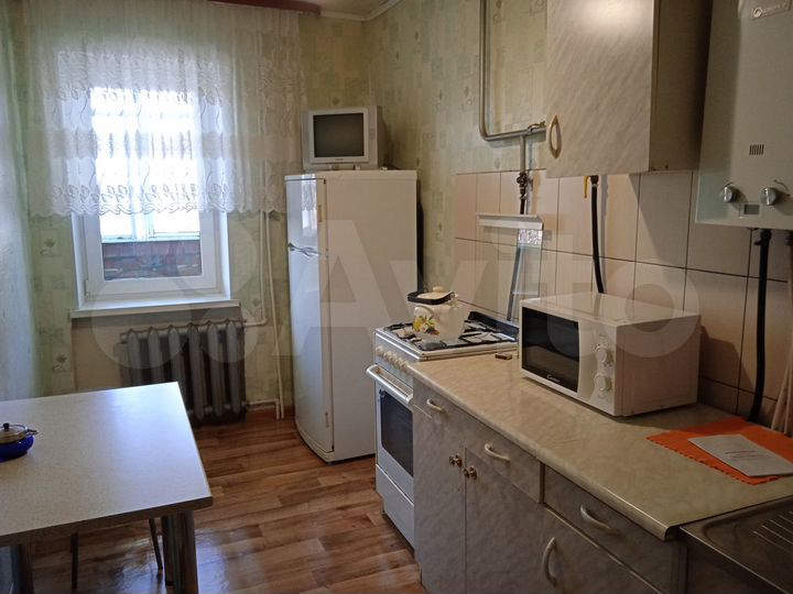 1-к. квартира, 35 м², 1/3 эт.