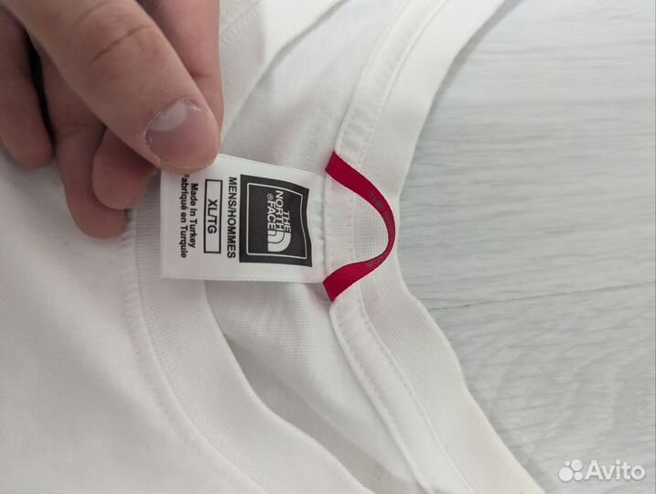 Футболка the north face