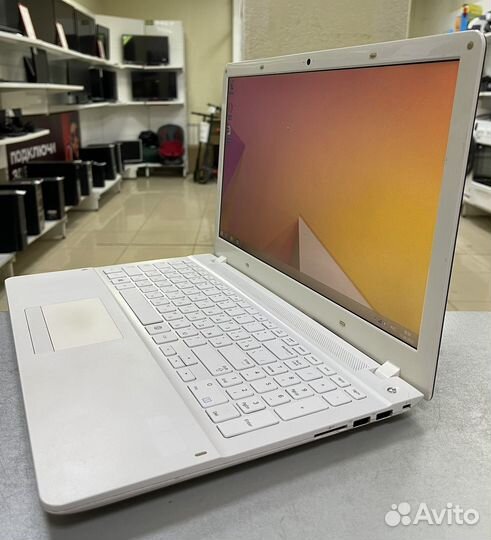 Ноутбук Samsung для учебы/работы/игр/кб89