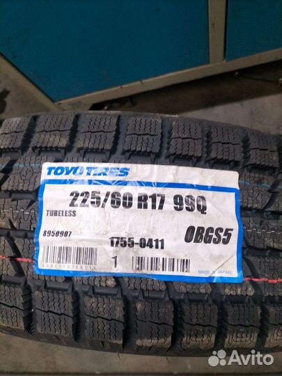 Toyo Observe GSi-5 225/60 R17
