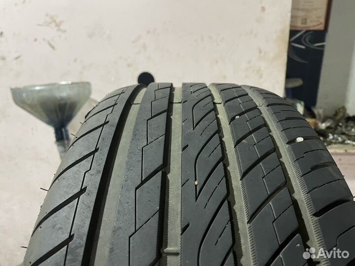 Ovation VI-388 235/55 R17 103W