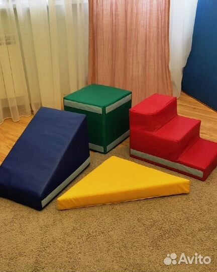 Детский игровой набор из мягких модулей