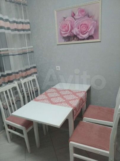 3-к. квартира, 70 м², 2/5 эт.