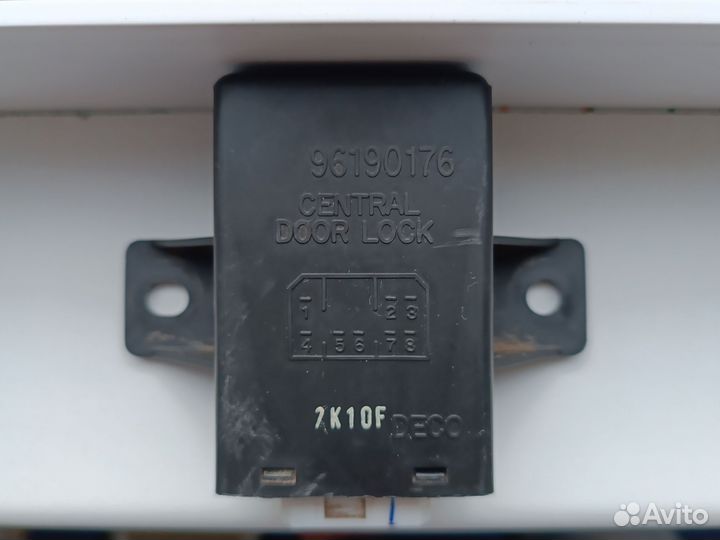 Блок управления центральным замком Авео