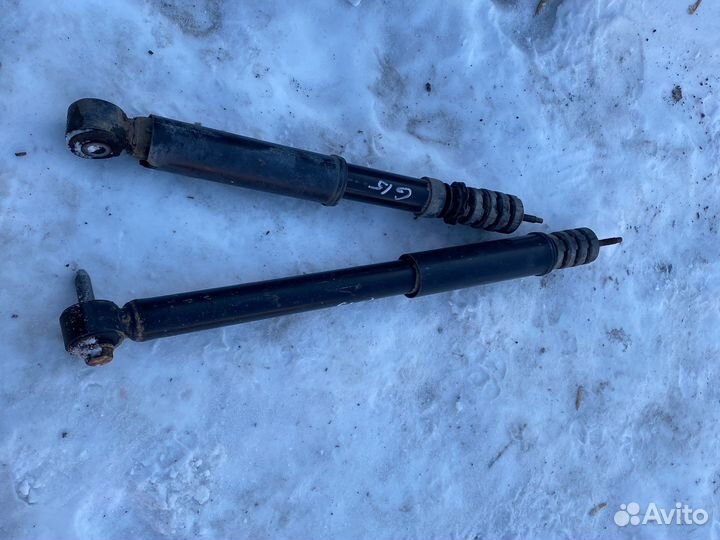 Задний амортизатор nissan almera g15