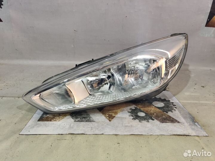 Ford Focus 3 15- Фара Левая хром 9354