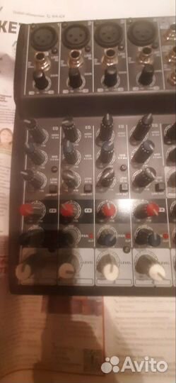 Цифровой микшерный пульт behringer xenyx 1202FX