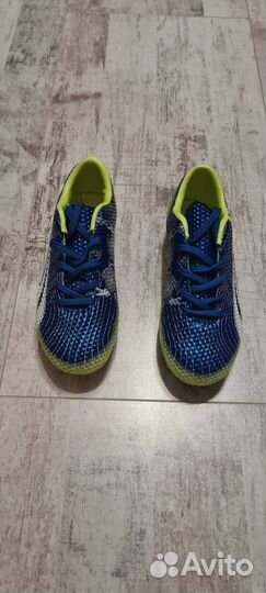 Футбольные бутсы 30 размер новые