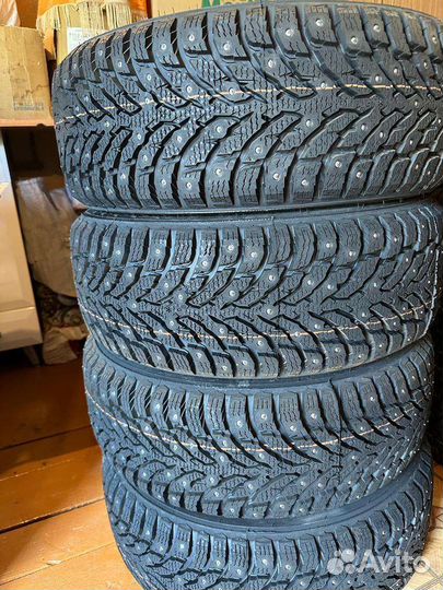 Nokian Tyres Hakkapeliitta 9 205/55 R16 94T