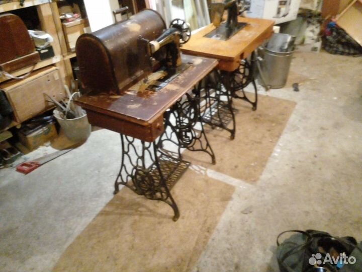 Станина чугунная старинная от швейной машины
