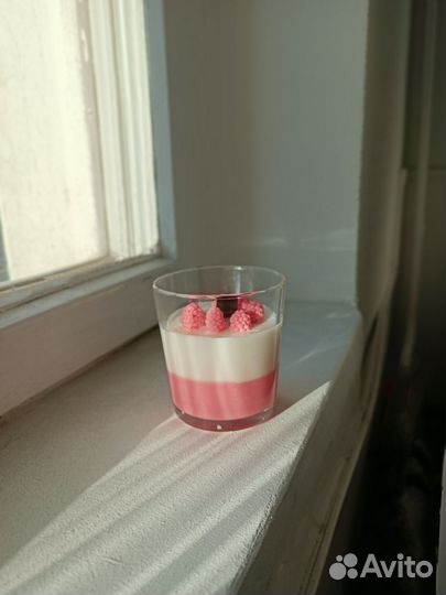 Ароматическая свеча Jennet