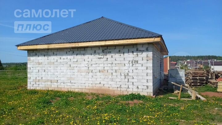 Дом 93,8 м² на участке 4,4 сот.