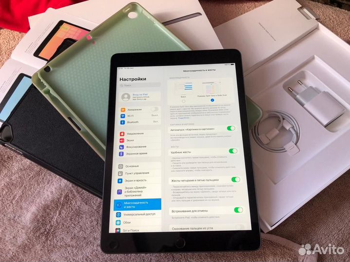 iPad 9 64gb (2022) Wi-Wi + SMART Case