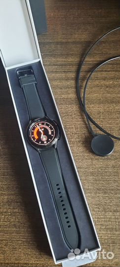 Samsung Galaxy Watch4 classic 46mm