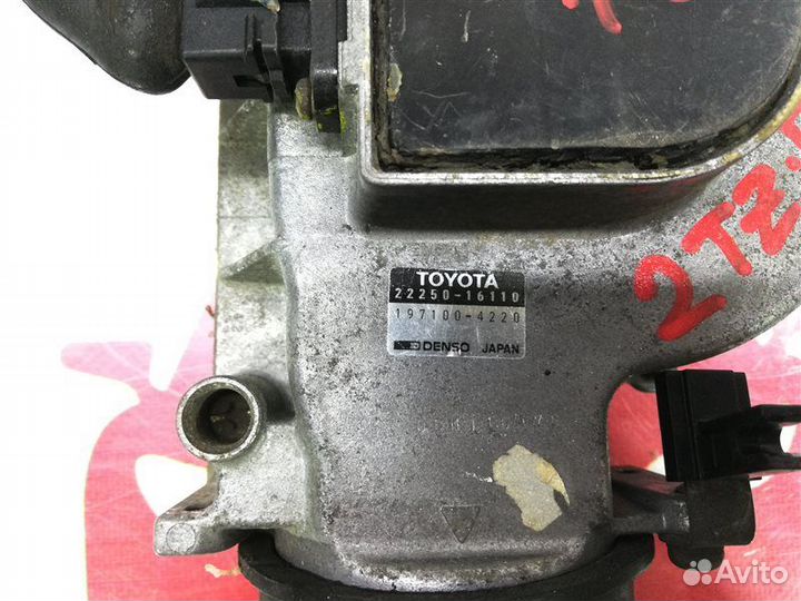 Датчик массового расхода воздуха Toyota Previa