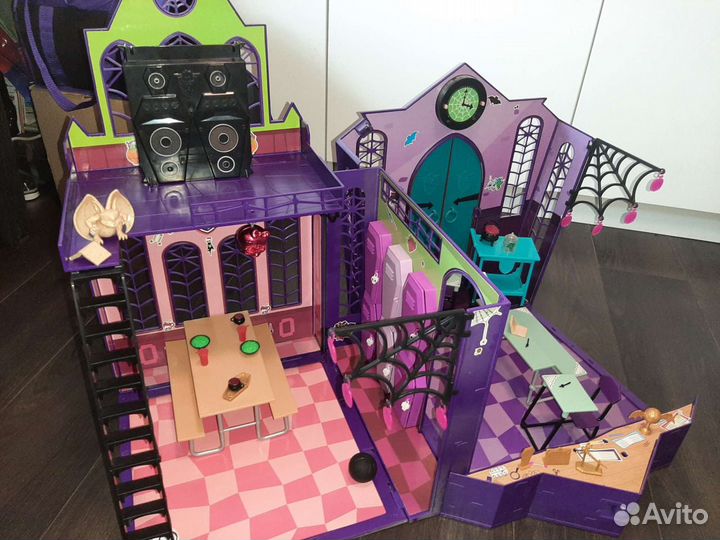 Игровой набор Монстер Хай Школа монстров