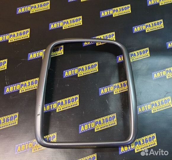 Накладка декоративная Renault Duster