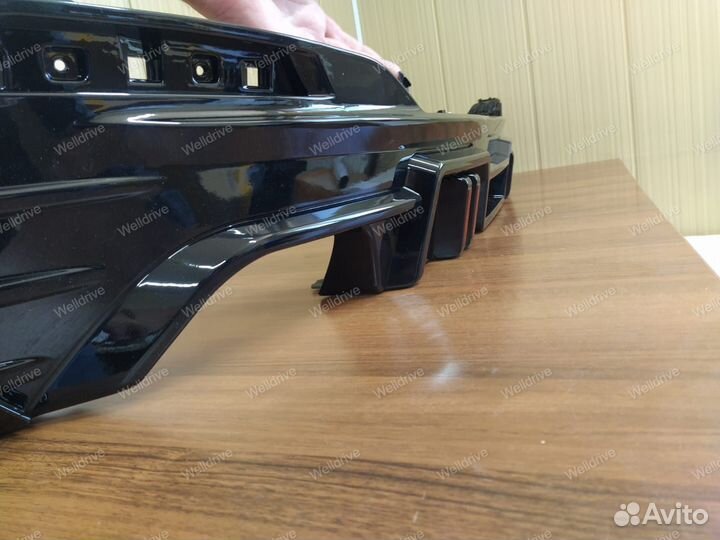 Диффузор BMW 5 G30 New style черный глянец