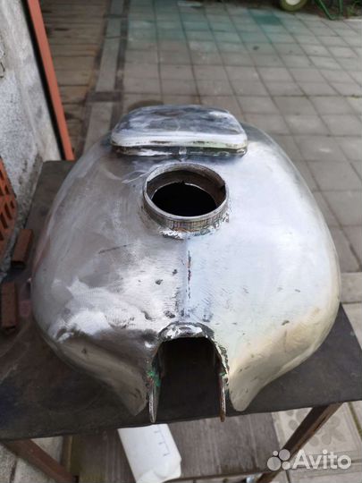 Топливный бак на мотоцикл Урал капля