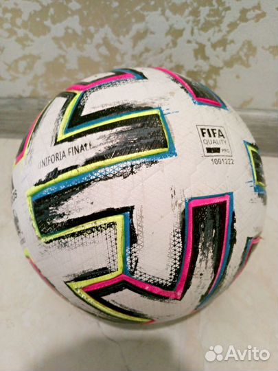 Футбольный мяч adidas euro 2020 fifa original