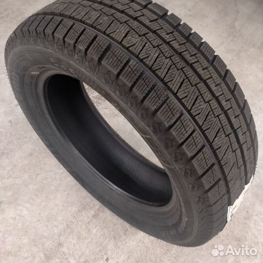 Habilead SnowShoes AW33 265/60 R18 114T