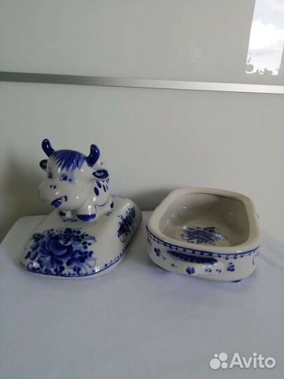 Масленка гжель