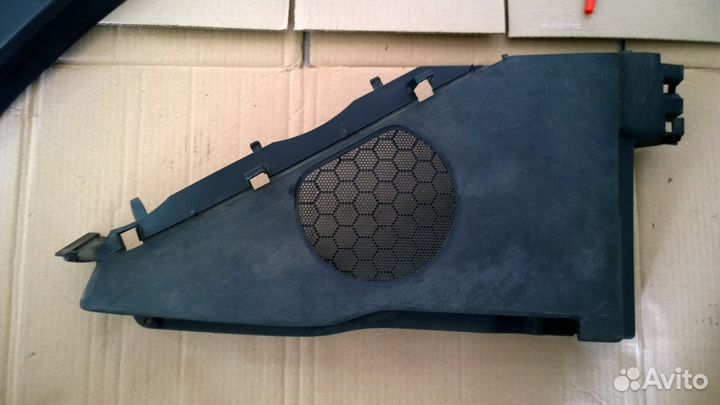 Панель багажника левая Ситроен С4 купе