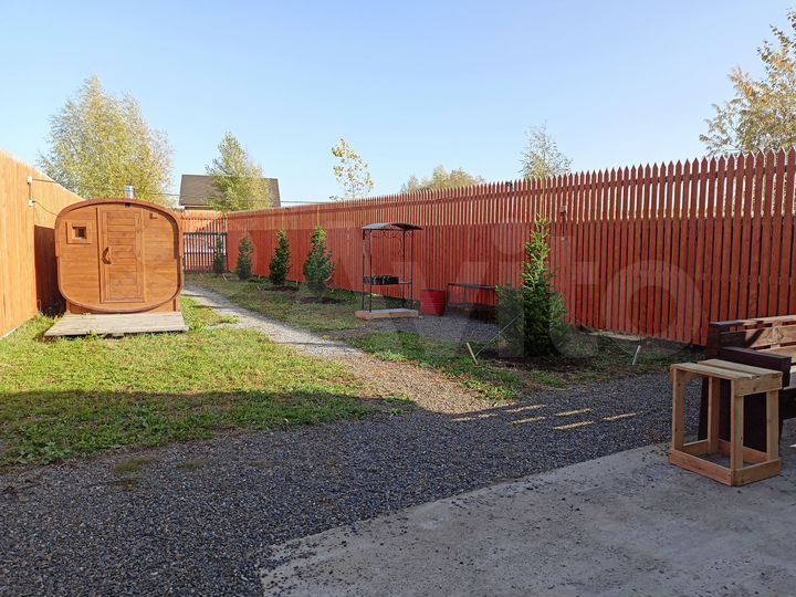 Коттедж 90 м² на участке 6 сот.