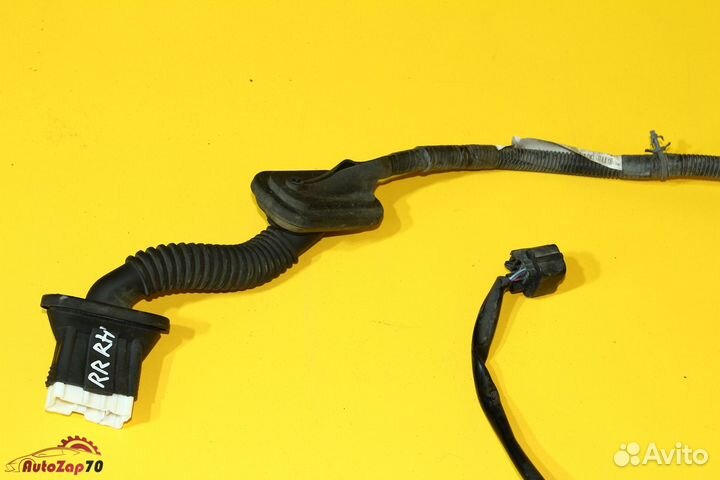 Nissan Patrol (Y62) Жгут проводов задней правой дв