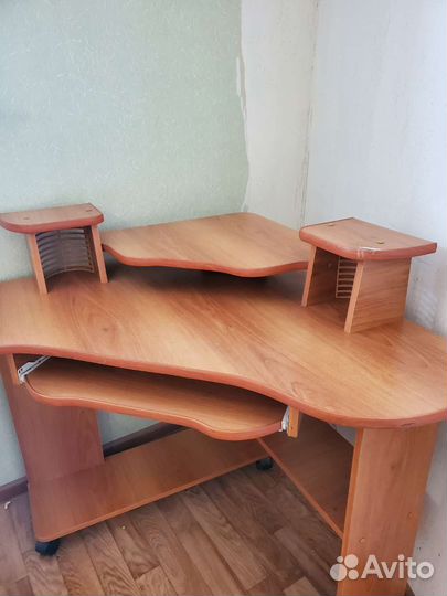 Компьютерный столик бу