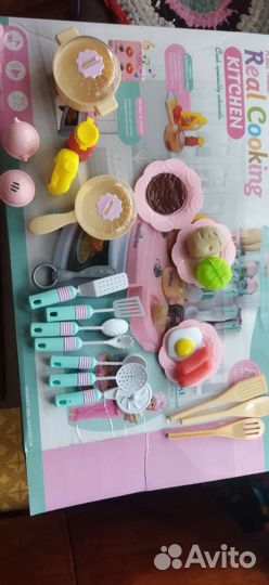 Детские игрушки кухня
