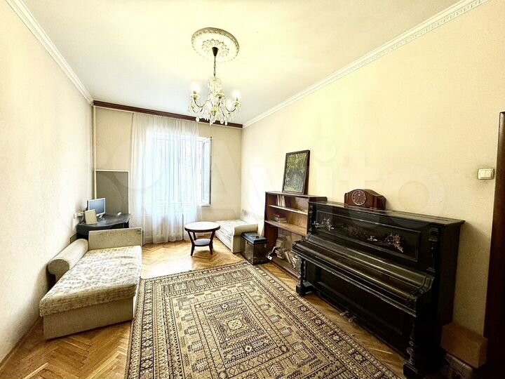 2-к. квартира, 65,1 м², 3/5 эт.