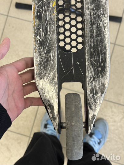 Трюковой самокат кастом парк