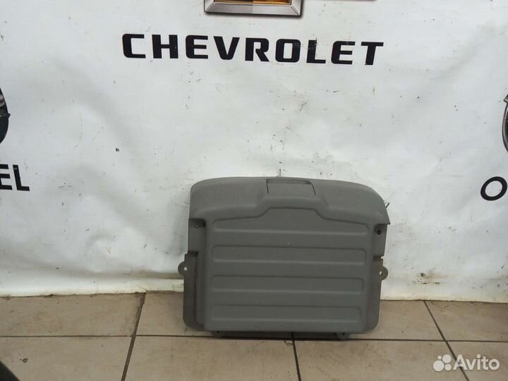 Бардачок, органайзер салона под сиденьем Реззо