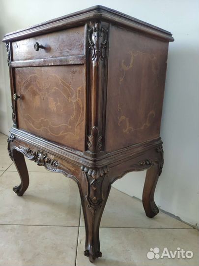 Антикварная тумба массив