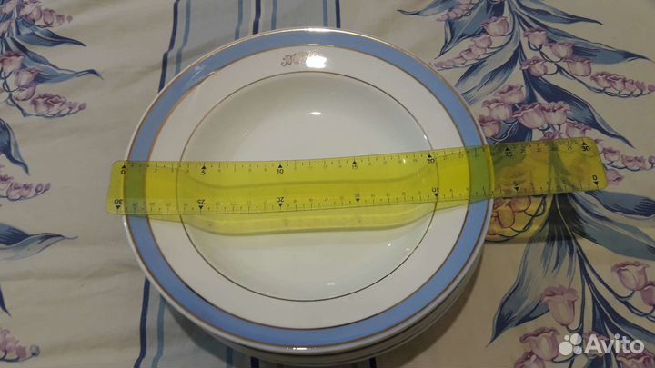 Тарелки большие зик Конаково